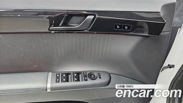 Hyundai Grandeur 2023 — Şəkil 18/20