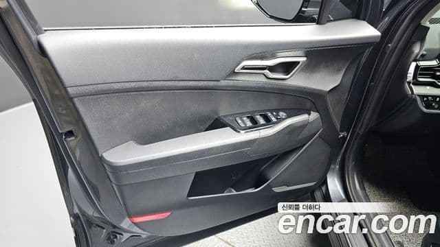 Kia Sportage 2021 — Şəkil 28/37