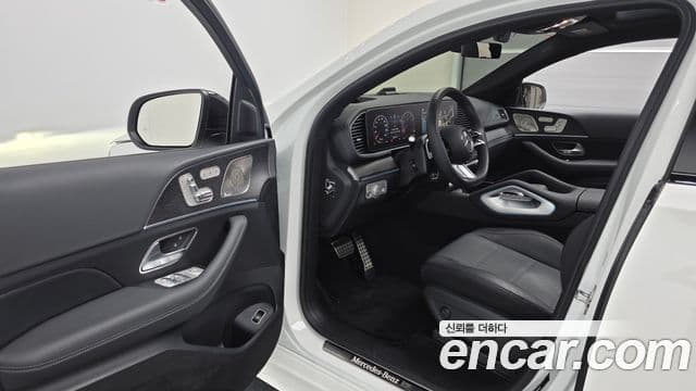 Mercedes-Benz GLE-Class 2025 — ფოტო 10/20