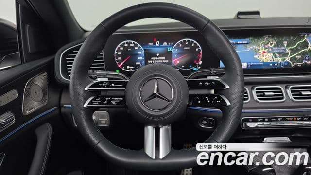 Mercedes-Benz GLE-Class 2025 — ფოტო 15/20