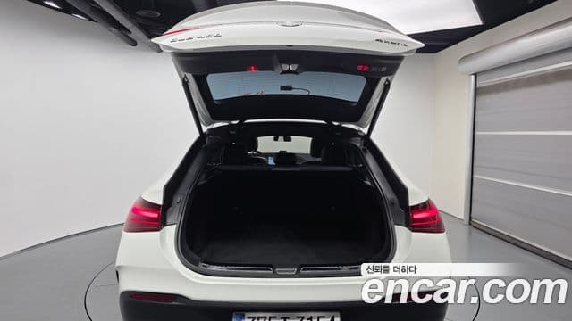 Mercedes-Benz GLE-Class 2025 — ფოტო 20/20