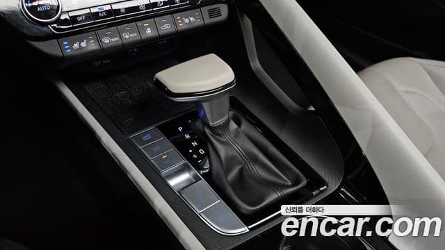Hyundai Avante 2021 — ფოტო 7/20