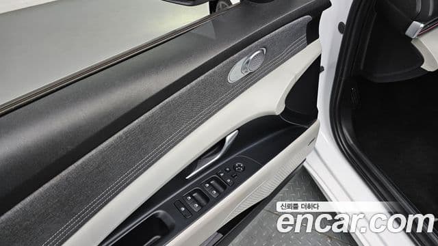 Hyundai Avante 2021 — ფოტო 15/20