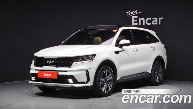 Kia Sorento 2022 — Фото 1/20