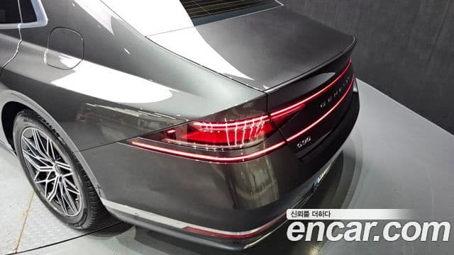 Genesis G90 2022 — Şəkil 6/31