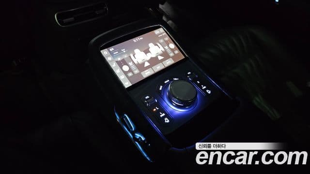 Genesis G90 2022 — Şəkil 14/31