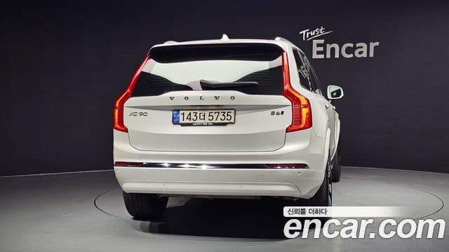 Volvo XC90 2023 — Фото 4/20