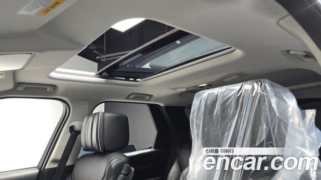 Land Rover Discovery 5 2019 — Şəkil 18/20