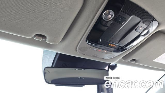 Kia K5 2020 — ფოტო 17/20