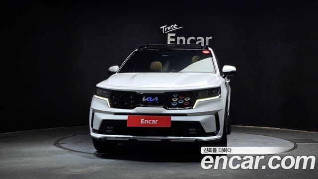 Kia Sorento 2021 — Фото 3/20