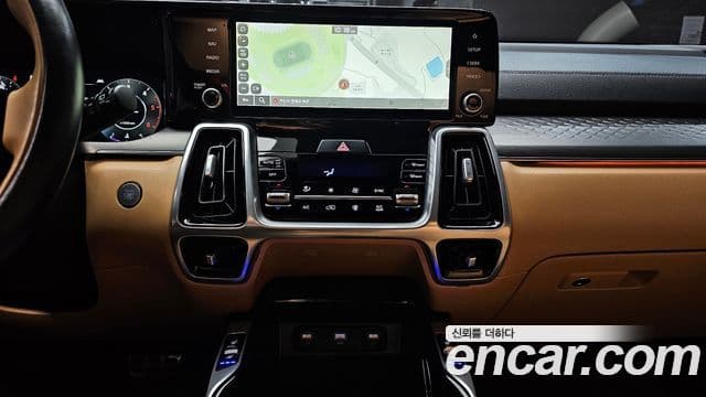 Kia Sorento 2021 — Фото 14/20