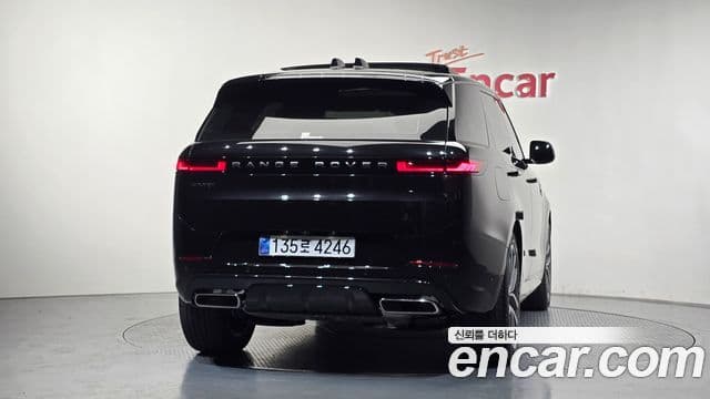 Land Rover Range Rover Sport 2026 — ფოტო 4/20