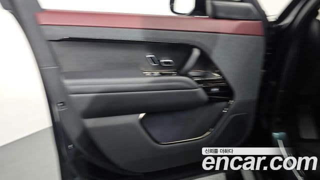 Land Rover Range Rover Sport 2026 — Photo 23/36