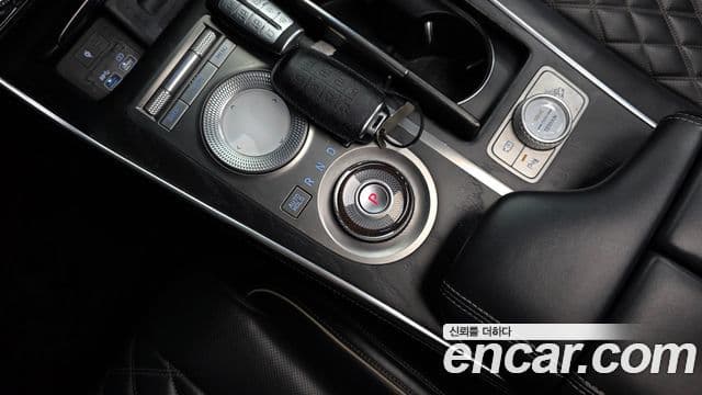 Genesis GV80 2020 — ფოტო 9/20