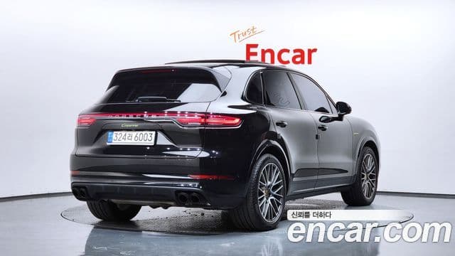 Porsche Cayenne 2023 — Şəkil 2/20