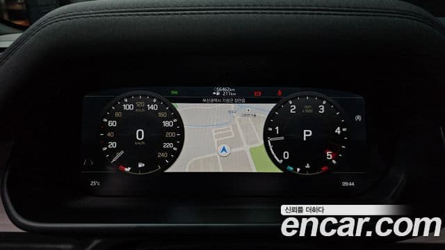 Land Rover Defender 2020 — ფოტო 6/20