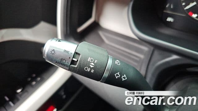 Land Rover Defender 2020 — Photo 3/35