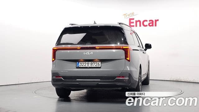 Kia Carnival 2025 — Şəkil 4/20
