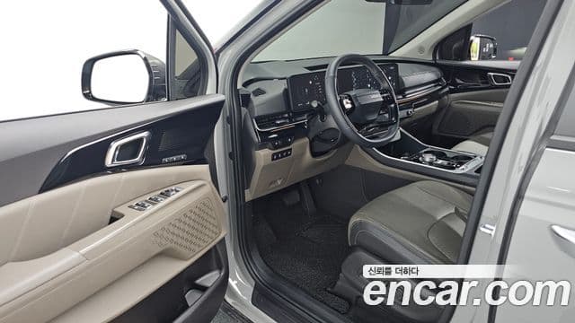 Kia Carnival 2025 — Şəkil 11/20