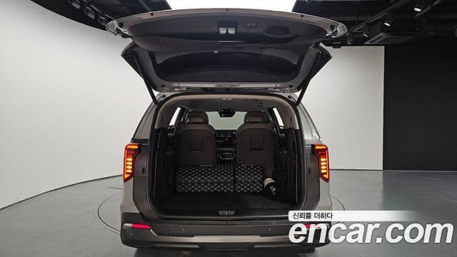 Kia Carnival 2025 — Şəkil 20/20
