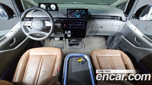 Hyundai Staria 2021 — ფოტო 7/20
