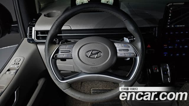 Hyundai Staria 2021 — ფოტო 16/20