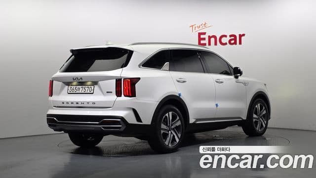 Kia Sorento 2022 — ფოტო 2/20