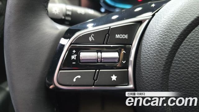 Kia Seltos 2025 — Şəkil 18/20