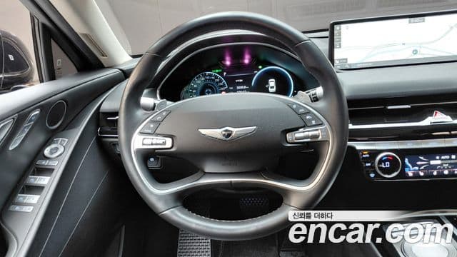 Genesis G80 2022 — Şəkil 29/30