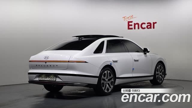Hyundai Grandeur 2024 — ფოტო 2/20