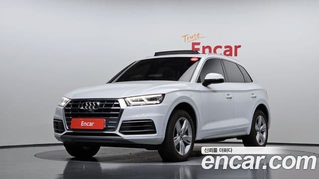 Audi Q5 2020 — ფოტო 1/20