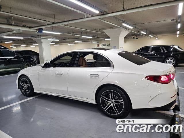 Mercedes-Benz E-Class 2025 — Фото 7/20