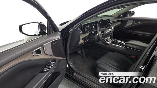 Kia K8 2022 — Şəkil 10/20
