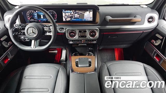 Mercedes-Benz G-Class 2025 — Фото 7/20