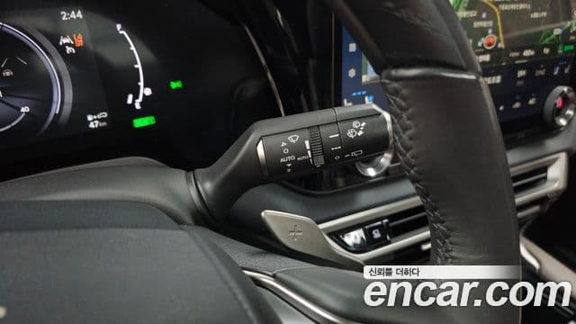 Lexus RX350h 2023 — Фото 19/20