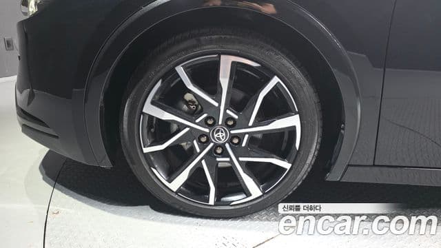 Toyota Prius 2026 — Şəkil 5/20