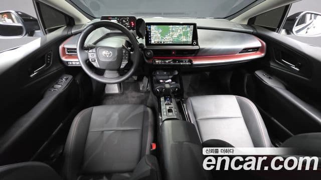 Toyota Prius 2026 — Photo 8/30