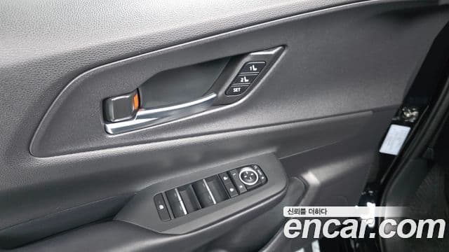 Toyota Prius 2026 — Photo 1/30