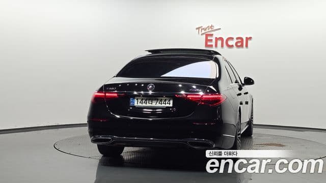 Mercedes-Benz S-Class 2021 — ფოტო 26/36