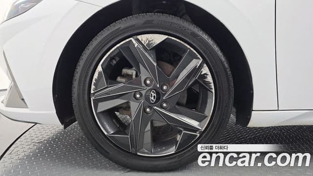 Hyundai Avante 2021 — ფოტო 5/20