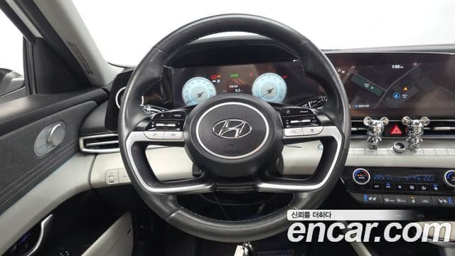 Hyundai Avante 2021 — ფოტო 13/20
