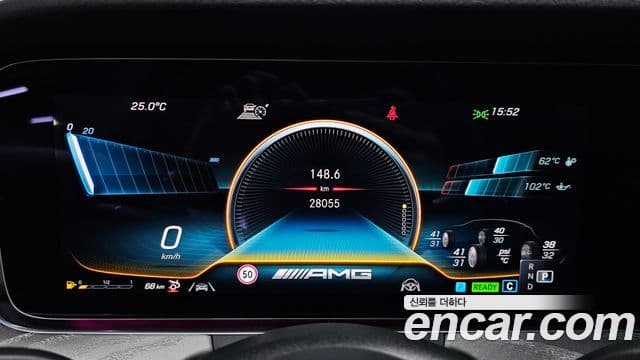 Mercedes-Benz AMG GT 2023 — Şəkil 8/20