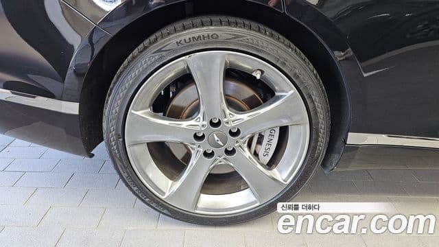 Genesis Electrified G80 2022 — ფოტო 5/20
