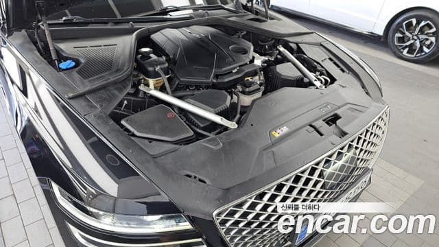 Genesis Electrified G80 2022 — ფოტო 6/20