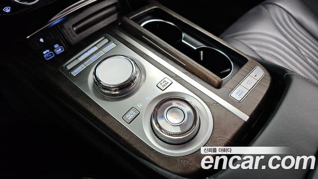 Genesis Electrified G80 2022 — ფოტო 9/20