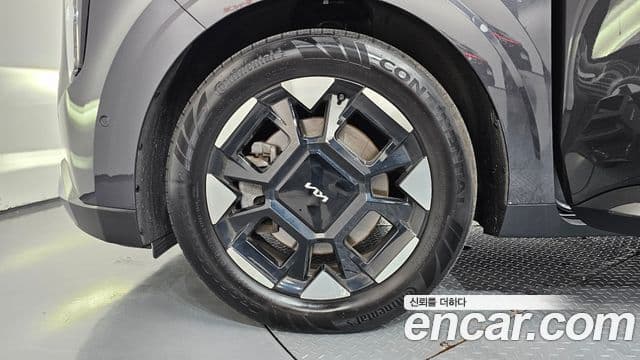 Kia Carnival 2024 — ფოტო 5/20