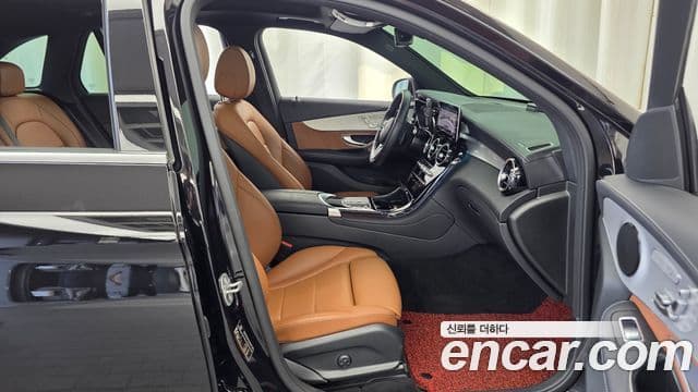 Mercedes-Benz GLC-Class 2021 — ფოტო 11/20
