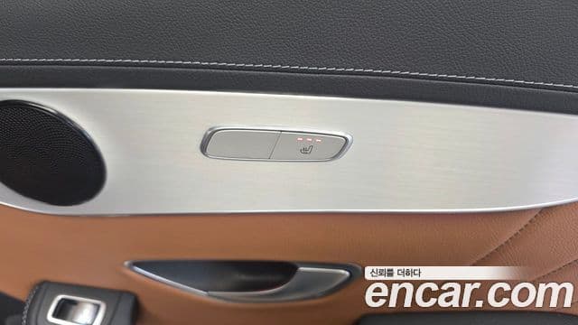 Mercedes-Benz GLC-Class 2021 — ფოტო 18/20