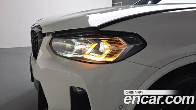 BMW X4 2025 — Photo 26/35