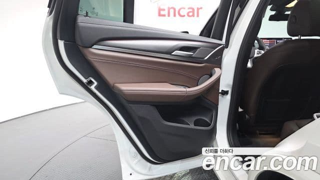 BMW X4 2025 — Photo 7/35